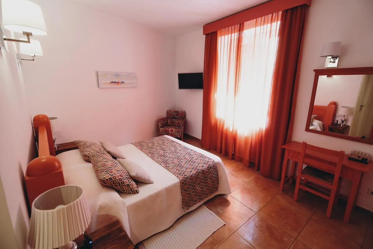 Can Serrete Sineu  Hotel Sineu (Mallorca)