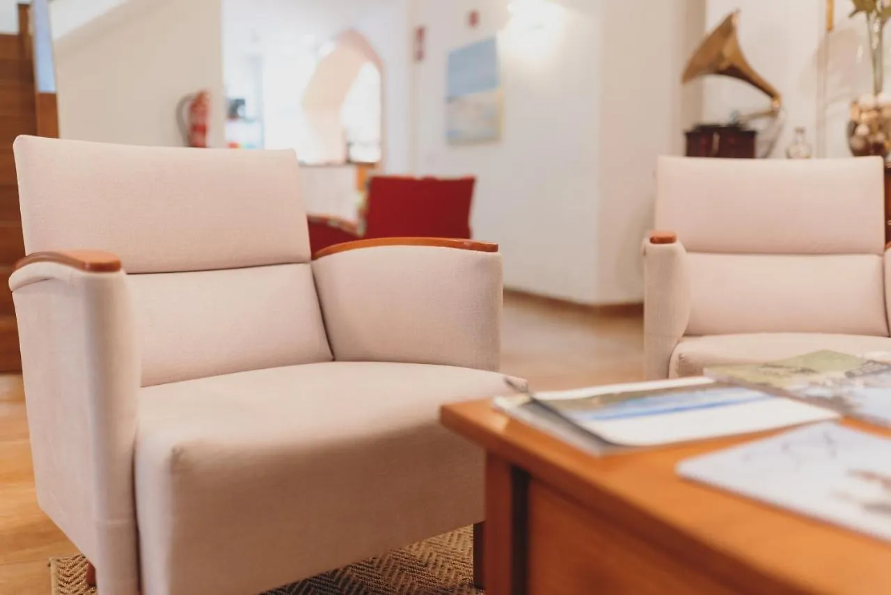 Can Serrete Sineu  Hotel